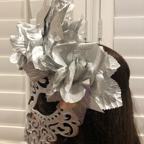 Mask - Picture 7 of 8